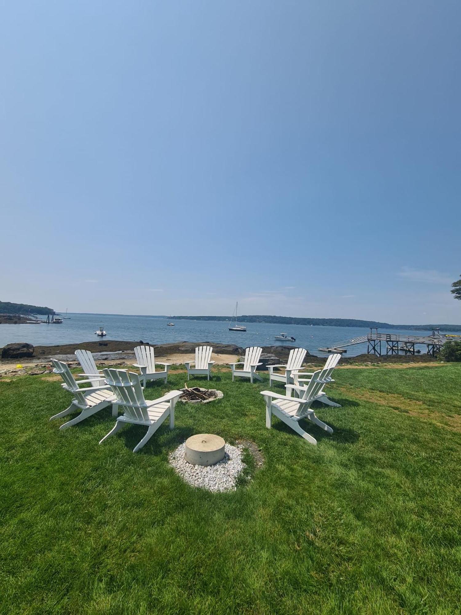 Smuggler'S Cove Inn Boothbay Экстерьер фото