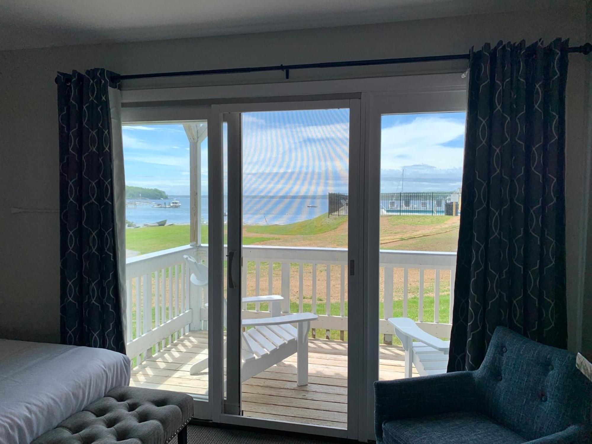 Smuggler'S Cove Inn Boothbay Экстерьер фото
